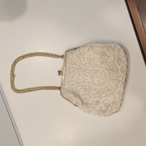 Beautiful Vintage Hand-Beaded Walbaeg Purse